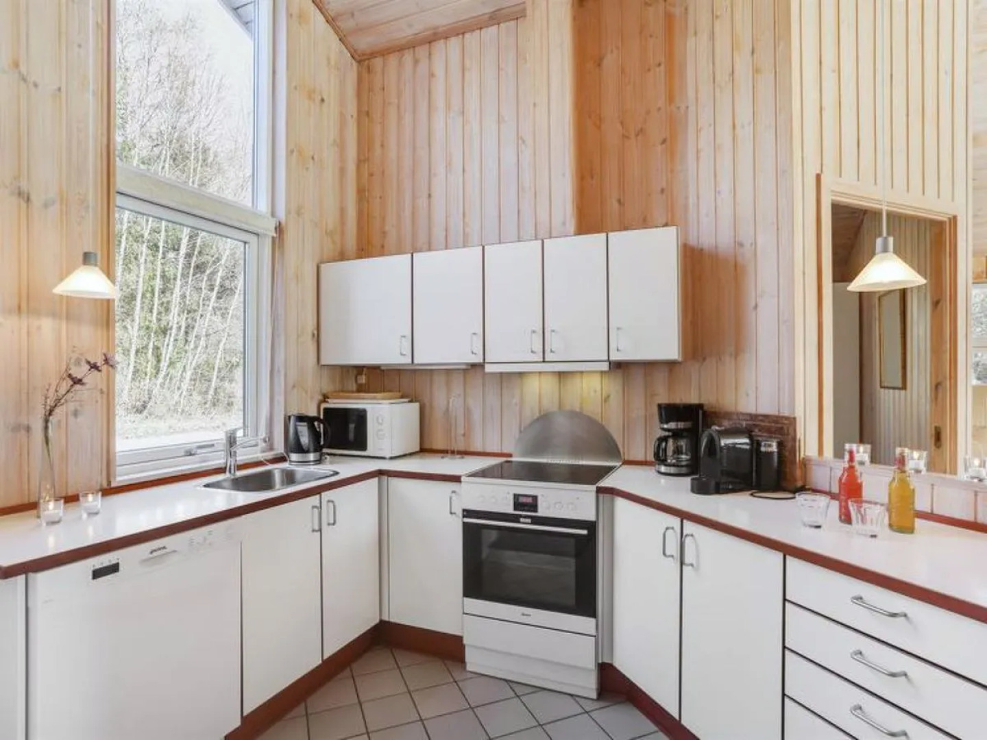 "Karin" - 800m from the sea in Bornholm