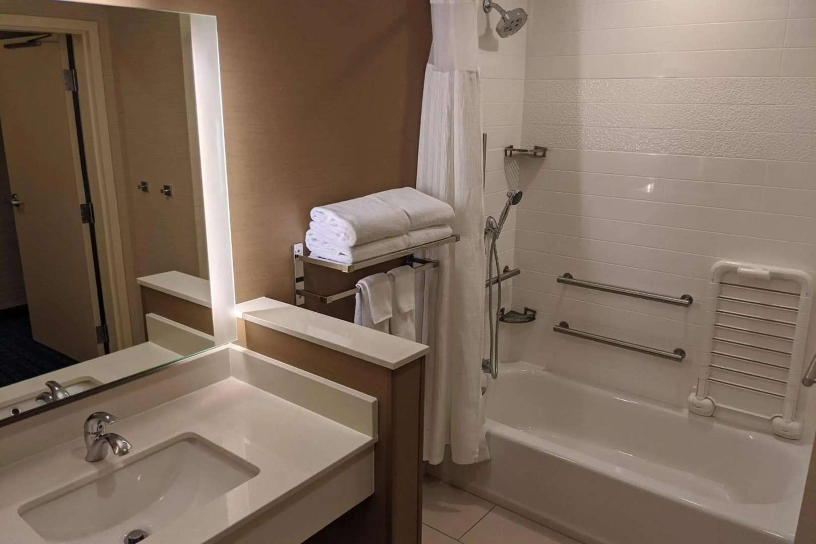 Fairfield Inn & Suites by Marriott Phoenix Tempe/Airport