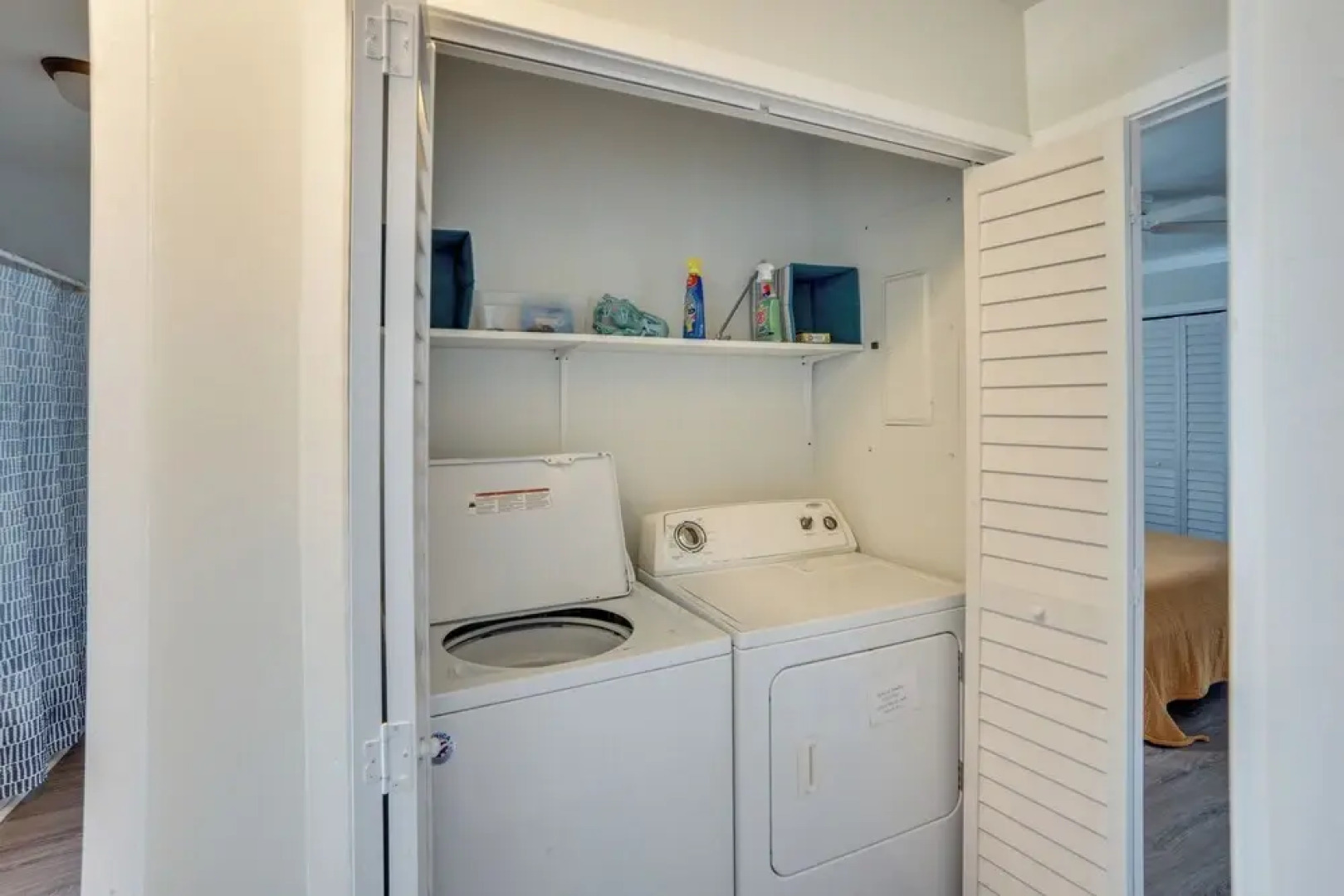 St Helena Island Retreat w/ Deck: Walk to Beach