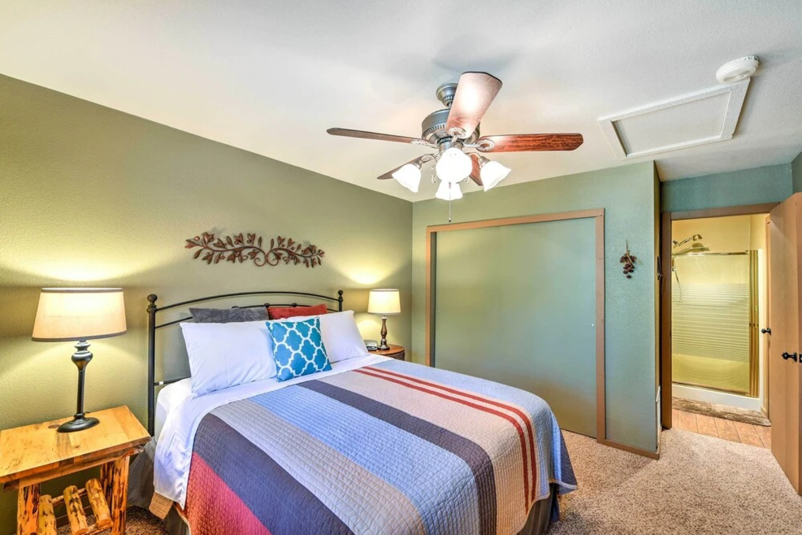 Relax Fireside! Peaceful Forest Haven in Prescott