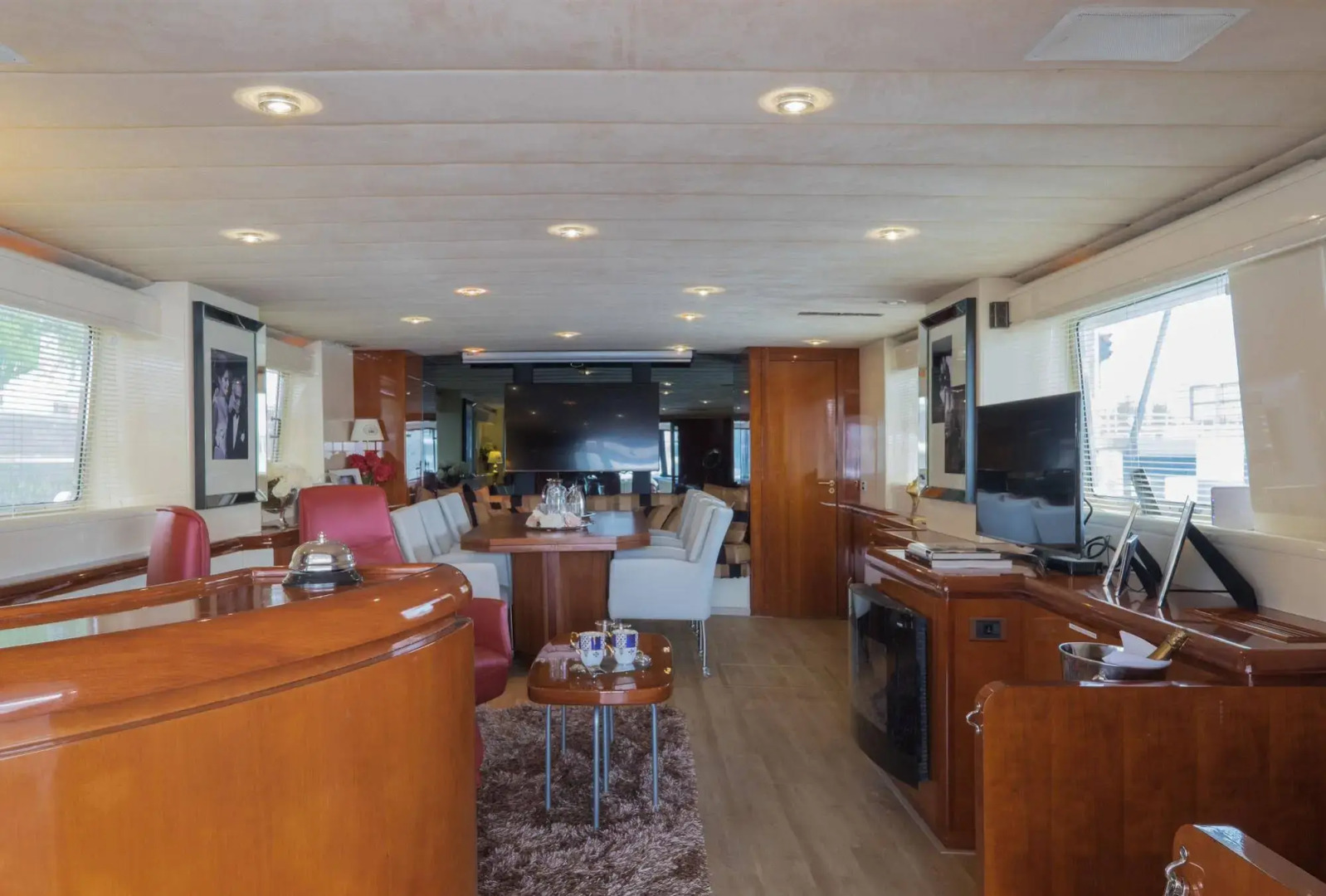 Christina Onassis Yachthotel