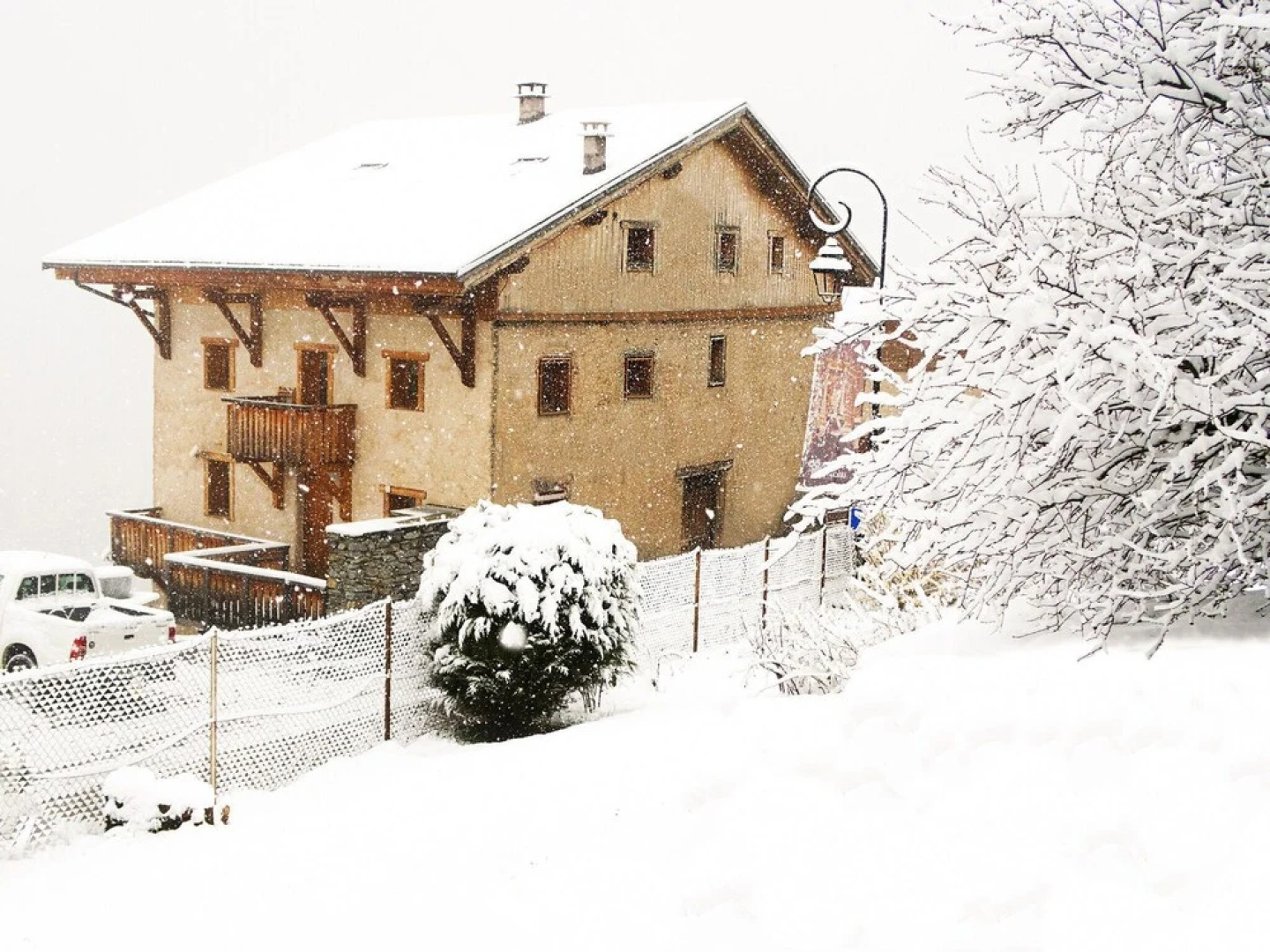 Friendly Chalet Located 150 m From the Charming Village of Peisey