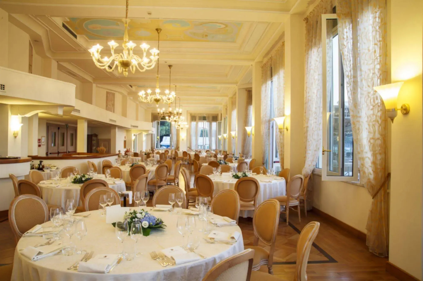 Suite Hotel Nettuno