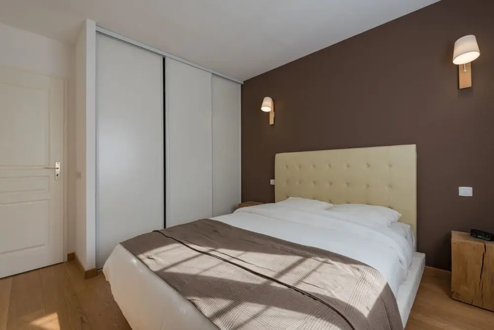 B&B House in Disneyland