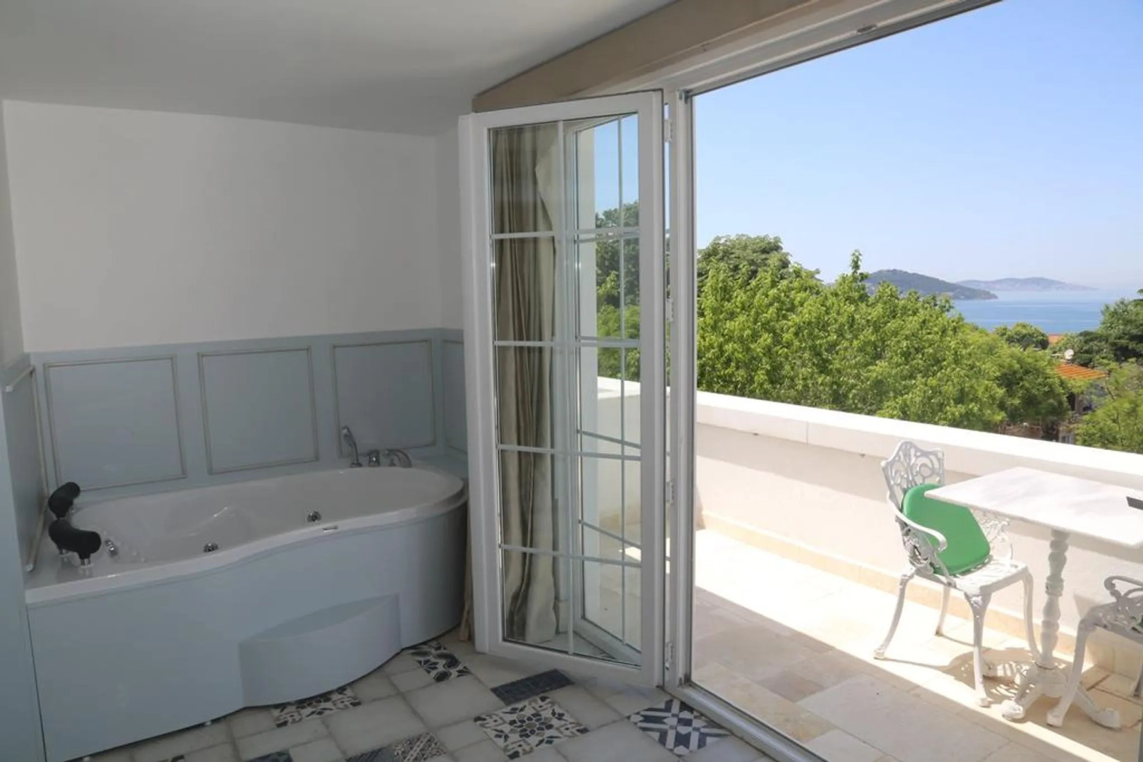 Buyukada Cankaya Hotel