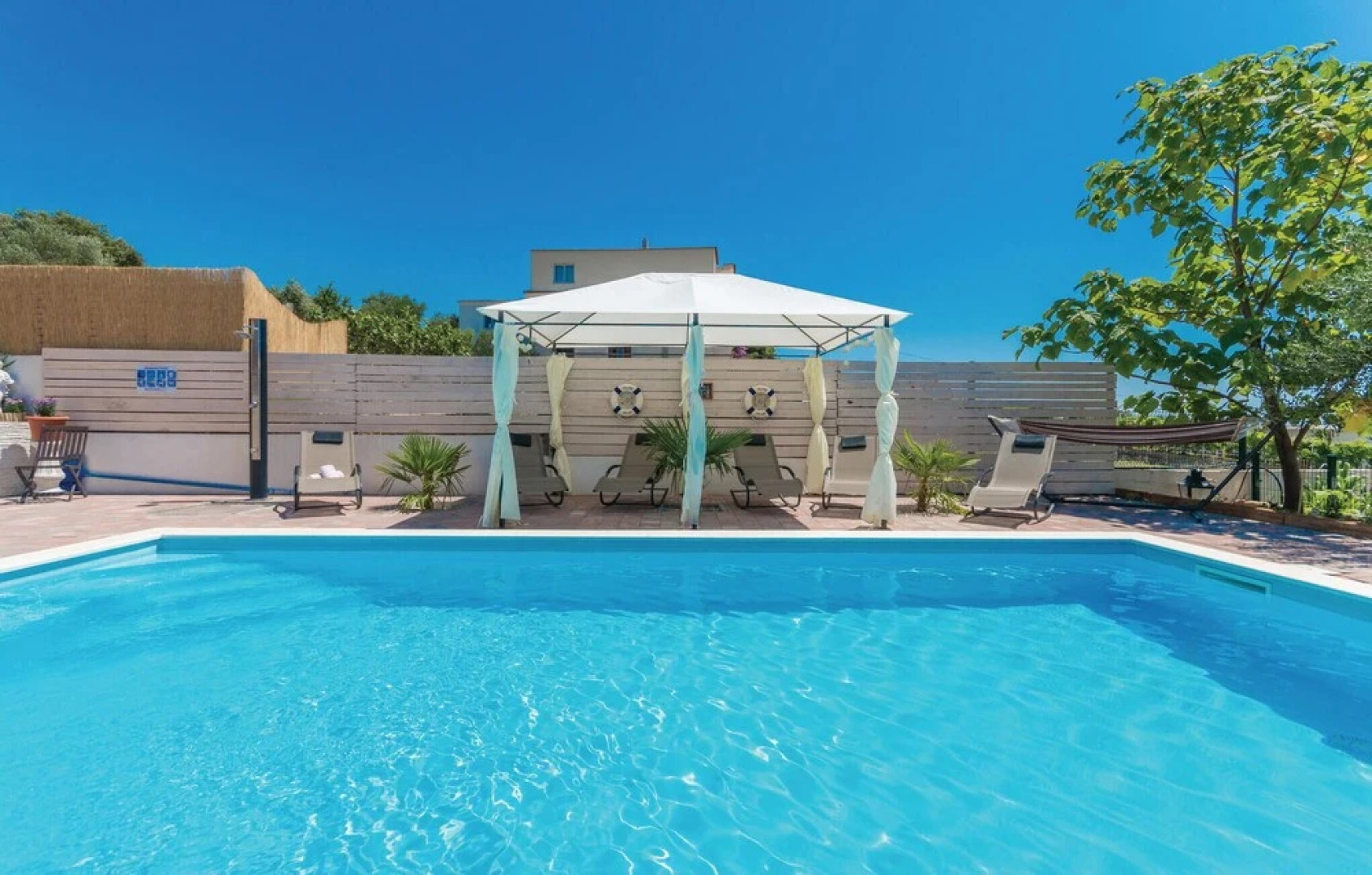 Awesome Home in Pakostane With 3 Bedrooms, Wifi and Outdoor Swimming Pool