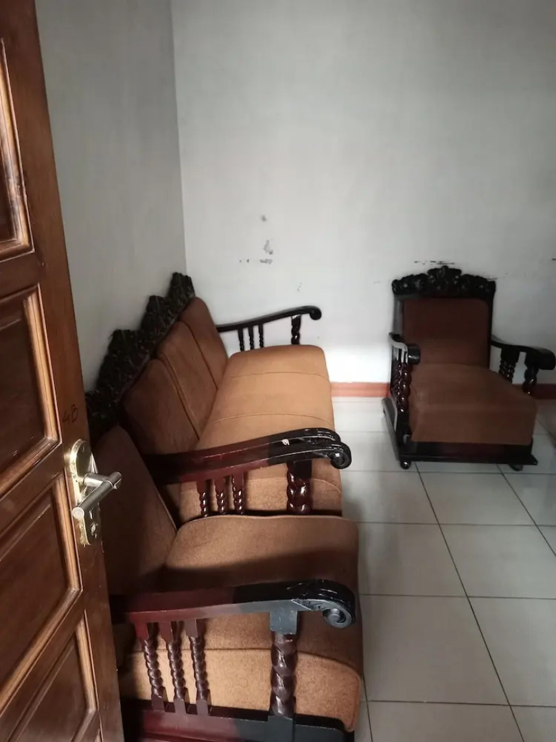 Hotel O Penginapan Hj Lilis Syariah