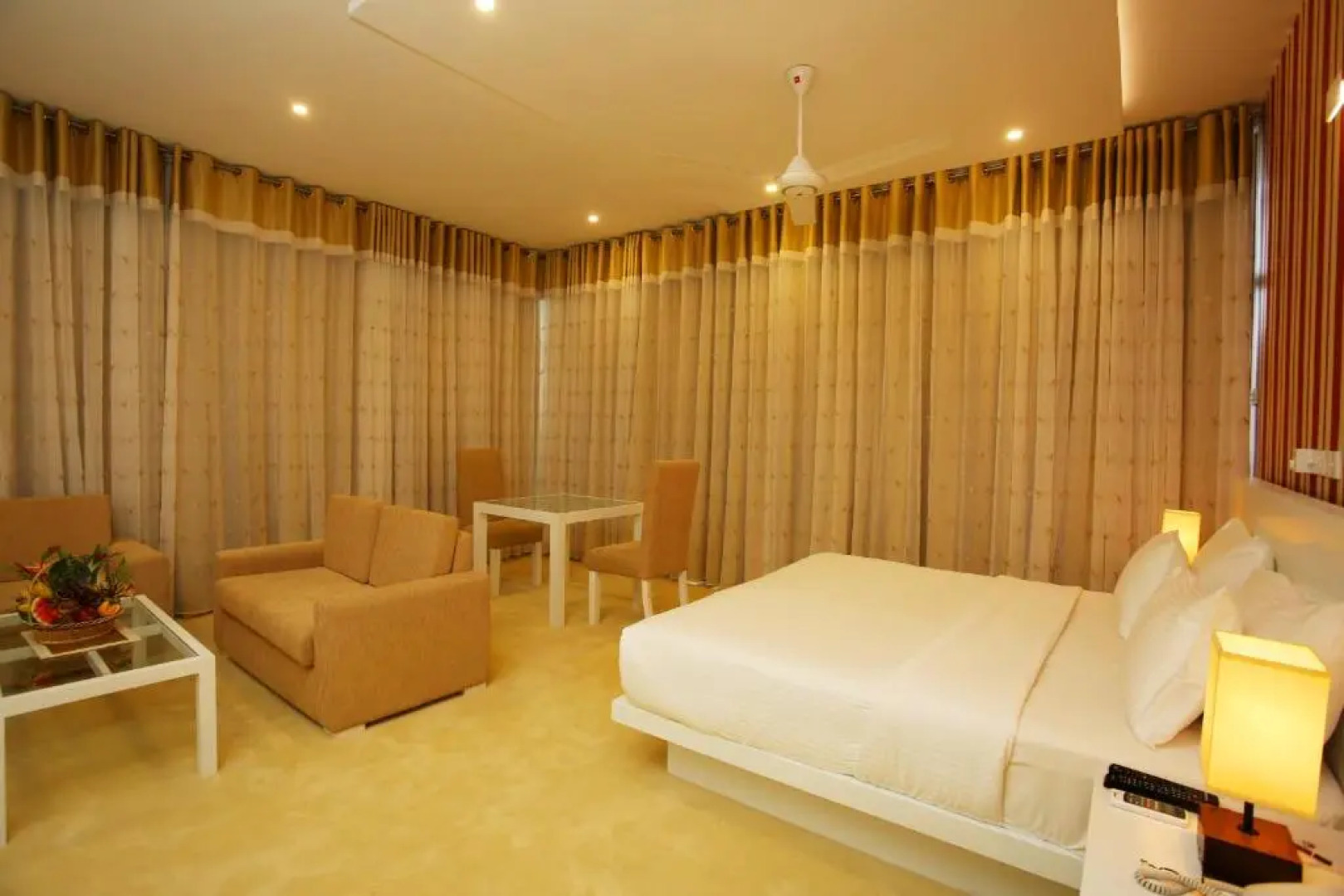 Randholee Resort & Spa