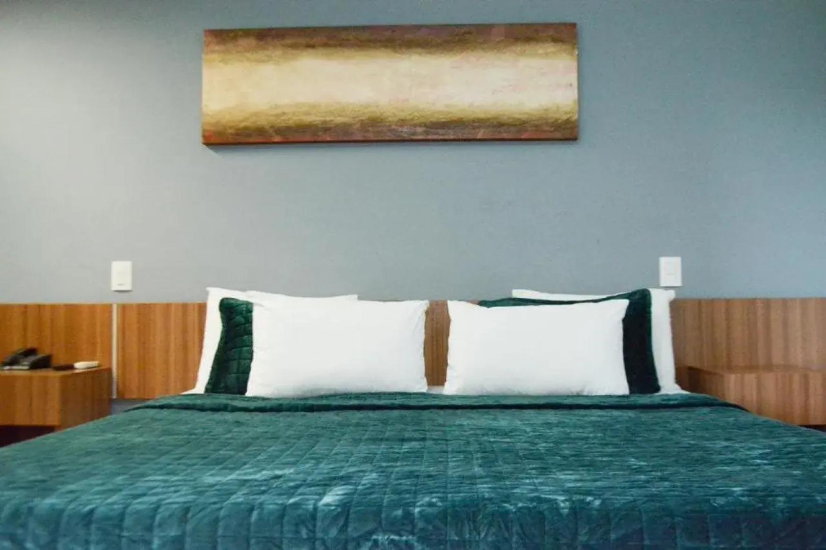 BOMBONATO HOTEL - Fácil Acesso ao Aeroporto e parque de Exposições ABCZ