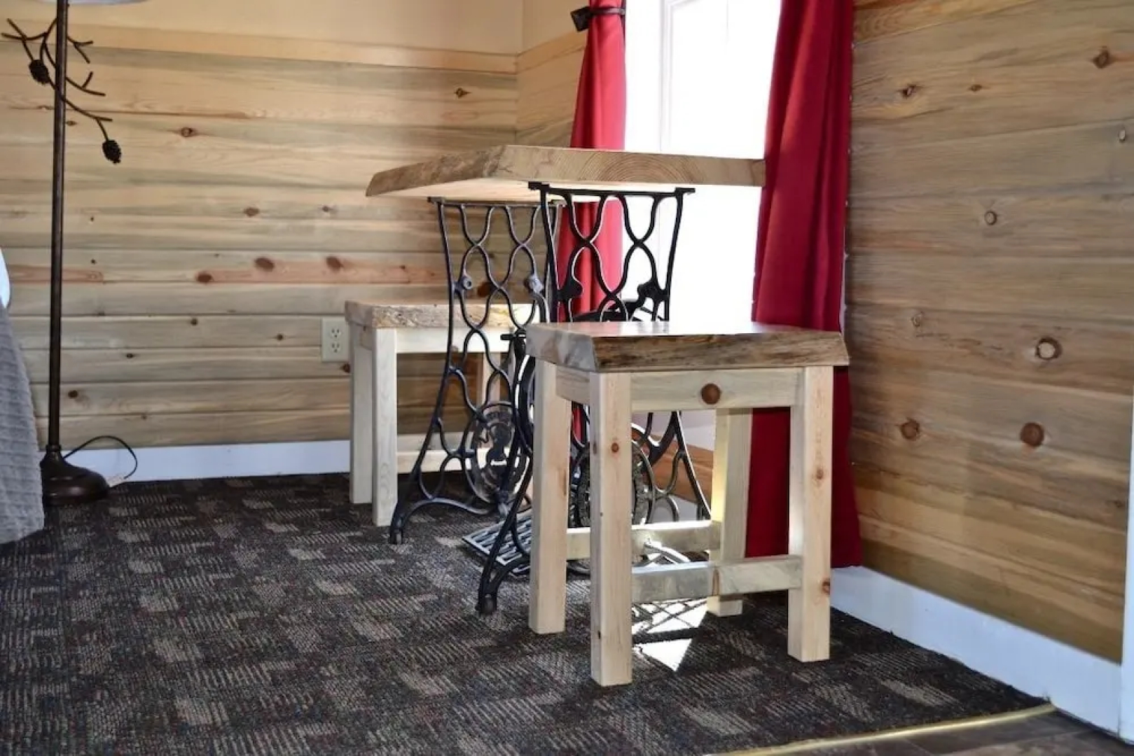Black Elk Resort Cottages and RV Park