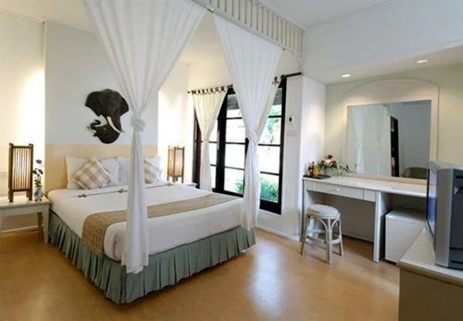 Island Resort And Spa