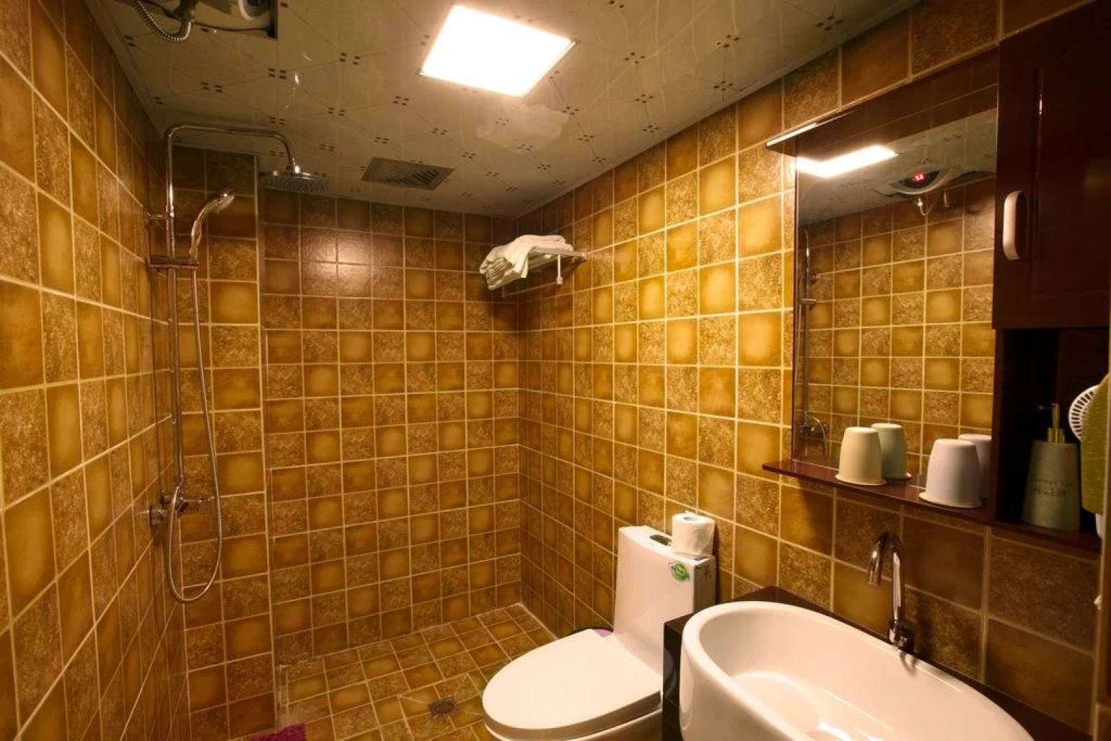 Siguniang Mountain Metok Light Inn