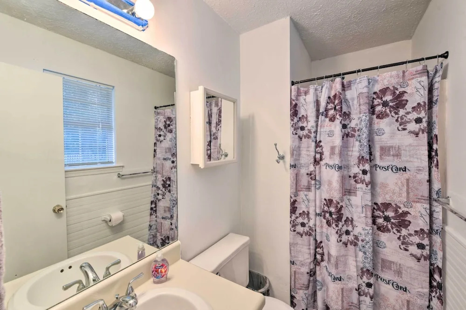 Savannah Home ~ 9 Mi to Historic District