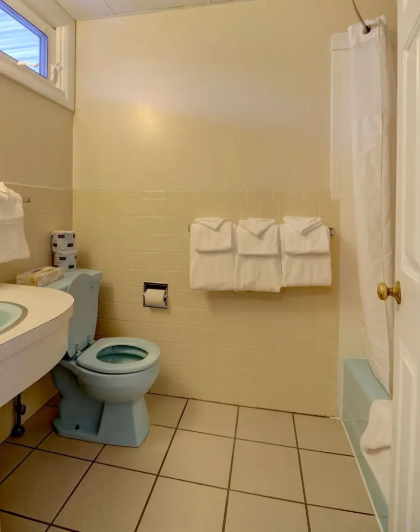 Waves Oceanfront Resort