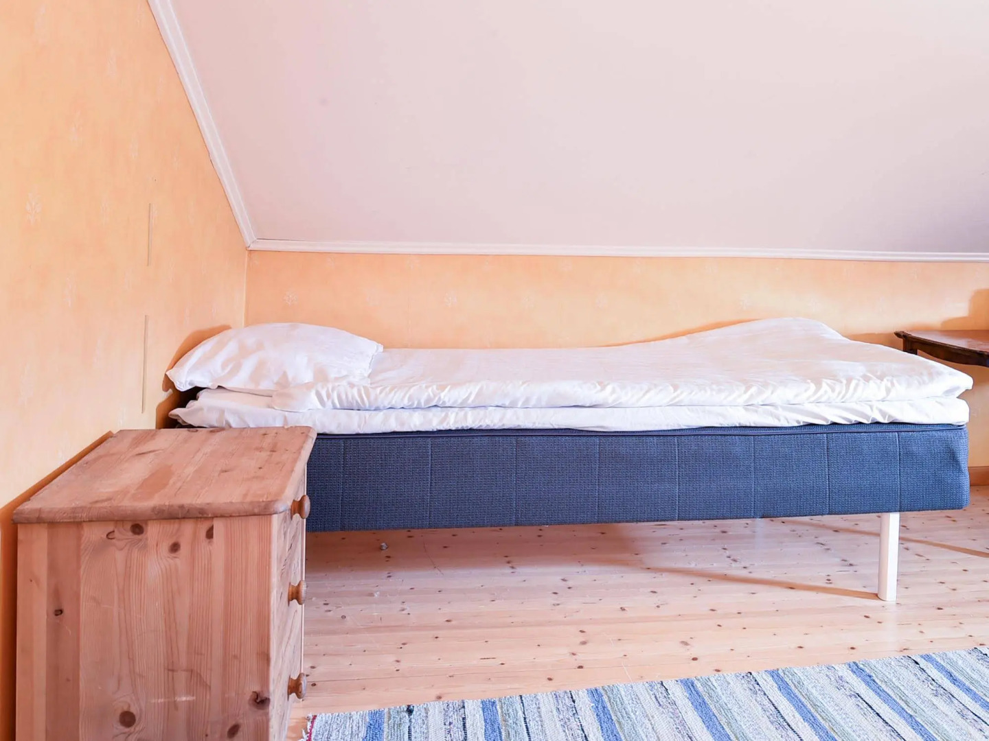 Abisko Guesthouse  & Activities