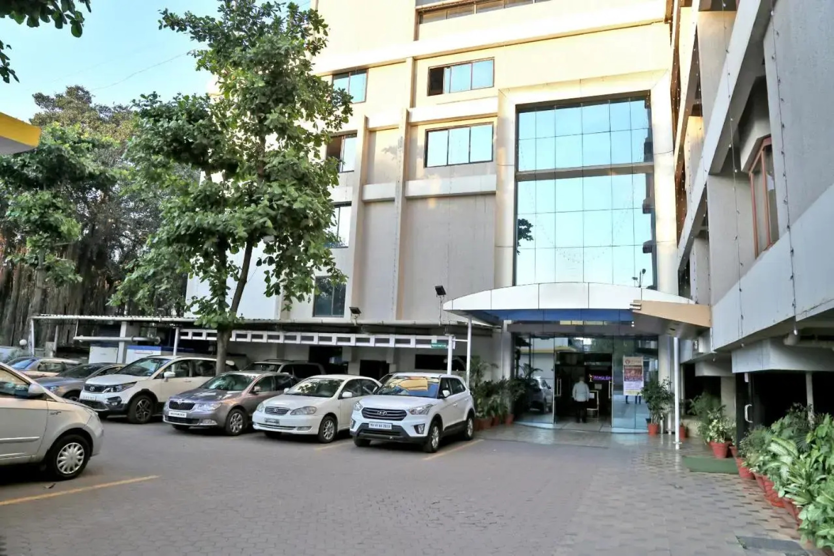 Hotel Vrishali Executive Kolhapur