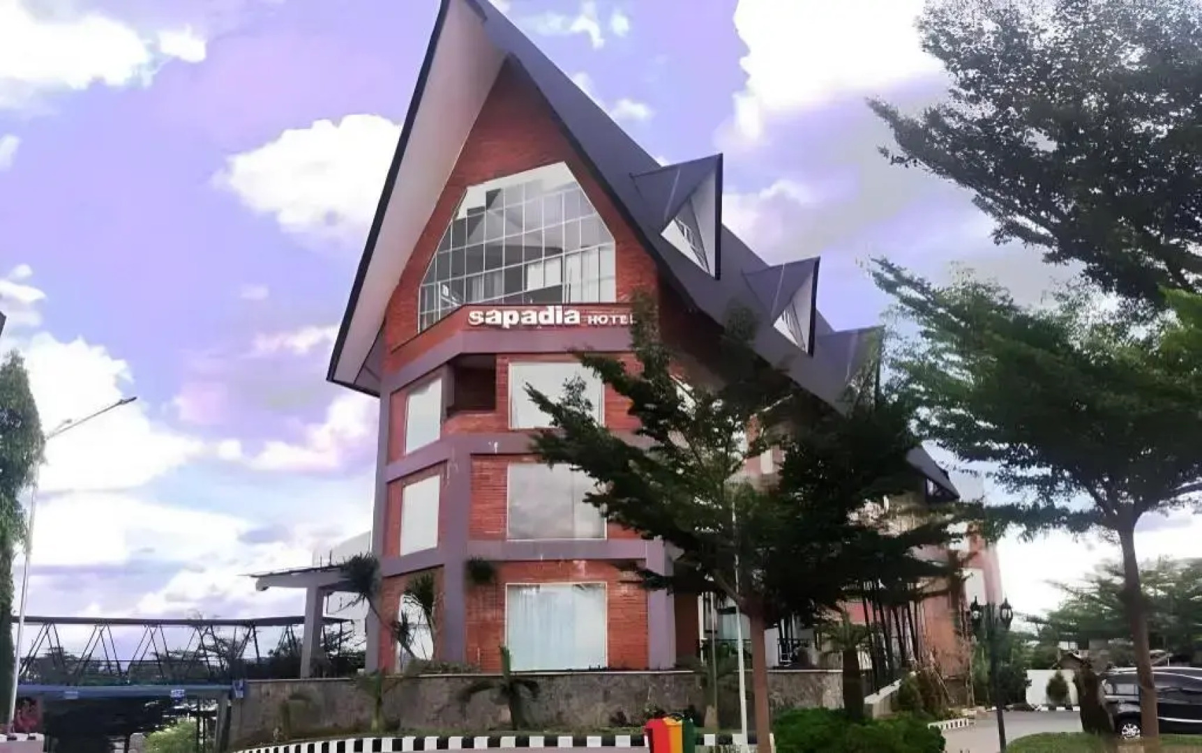 Sapadia Hotel Siantar