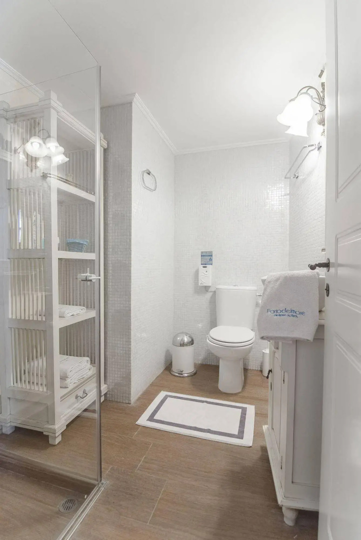 PortaDelMare Deluxe Suites