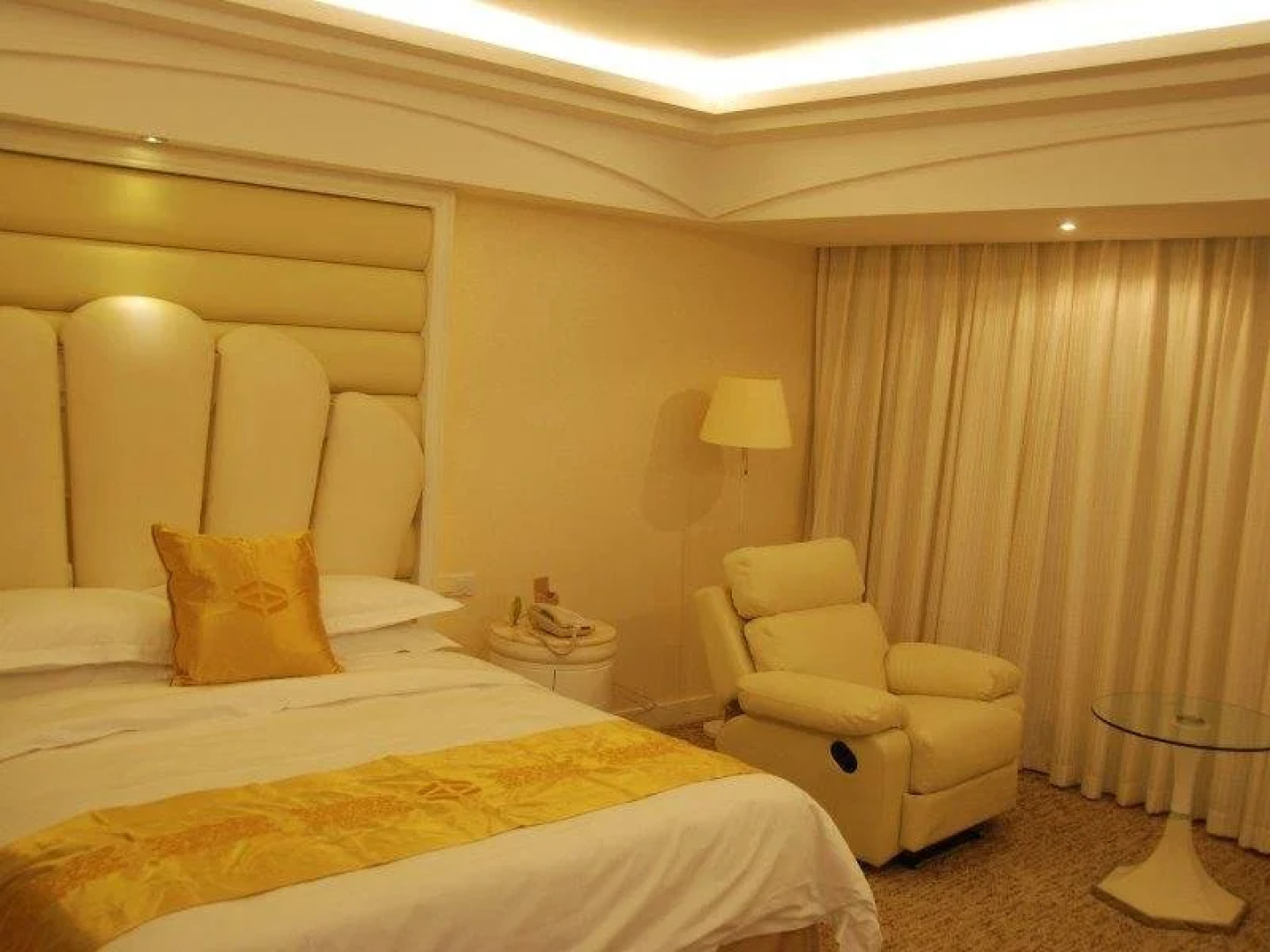 Zhongzhou International Hotel