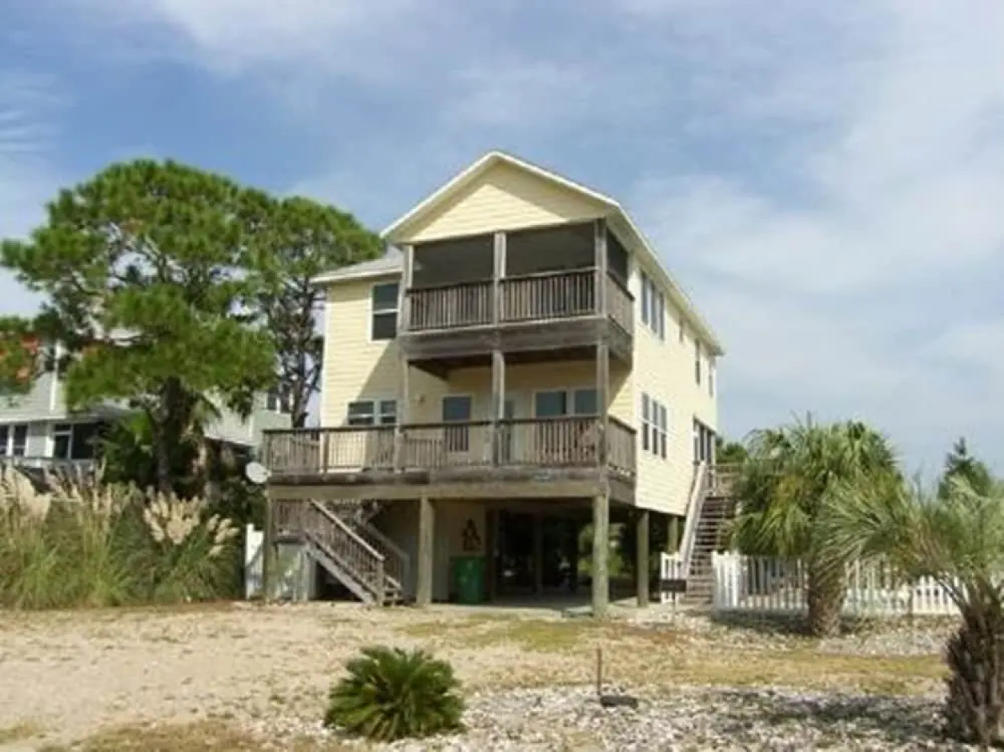 Yellow Bird Apartment 4 Bedroom