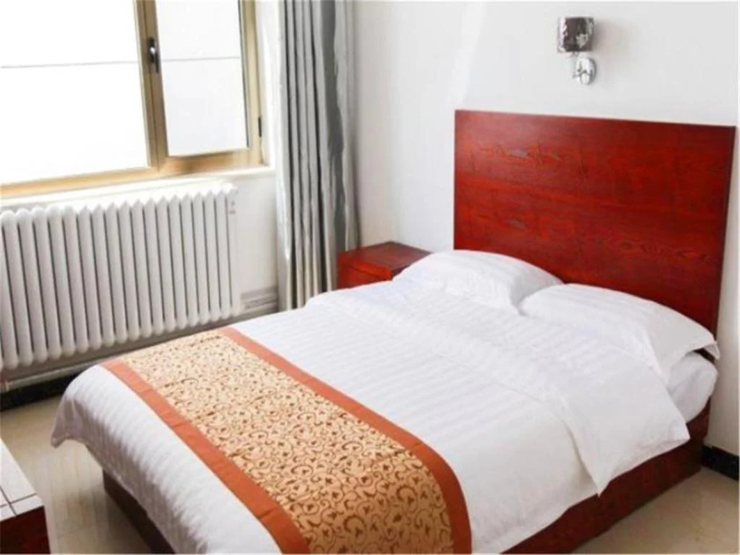 Yijie Holiday Hotel Fengning Lazhaying