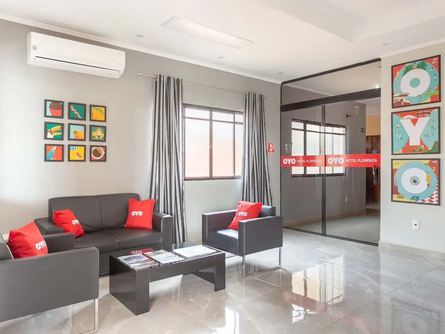 OYO Florenza Palace Hotel