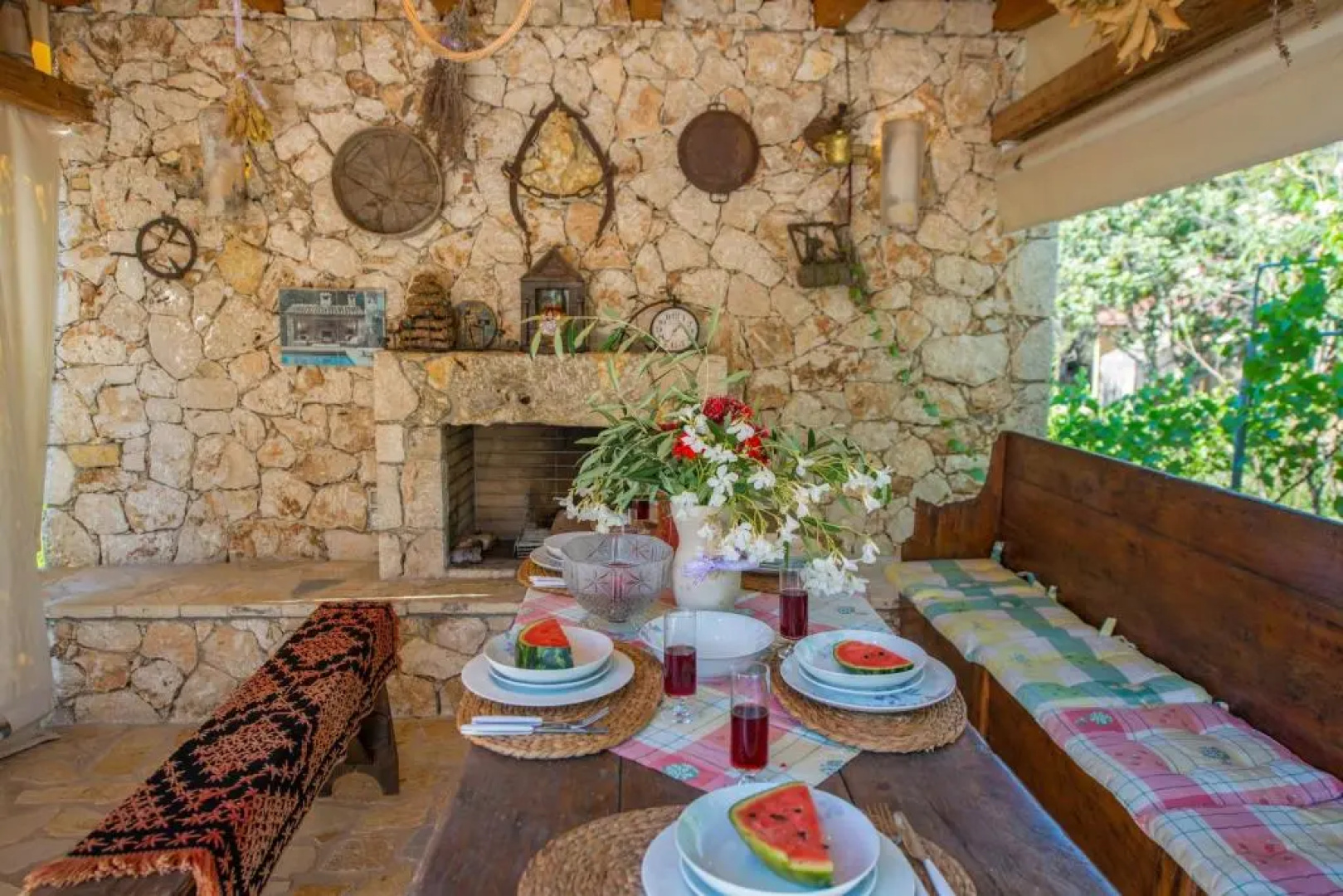 Villa Siorra by MediterraneanVillas