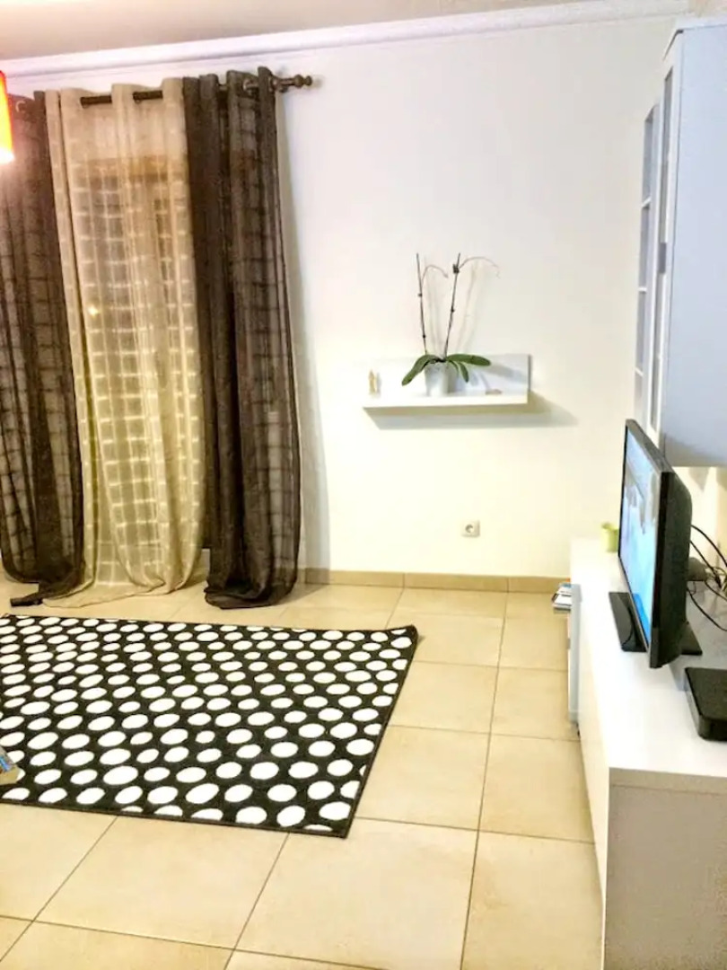 Apartment With one Bedroom in Caldas da Rainha, With Shared Pool, Furnished Terrace and Wifi - Near the Beach