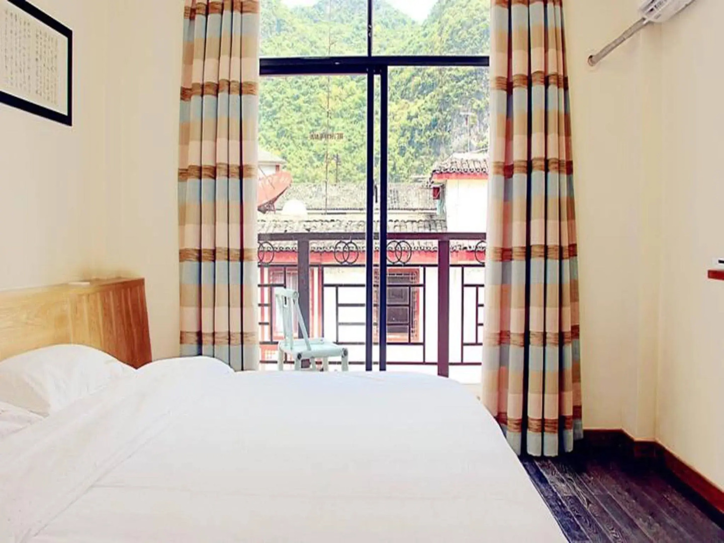 Yangshuo Travelling With Hostel