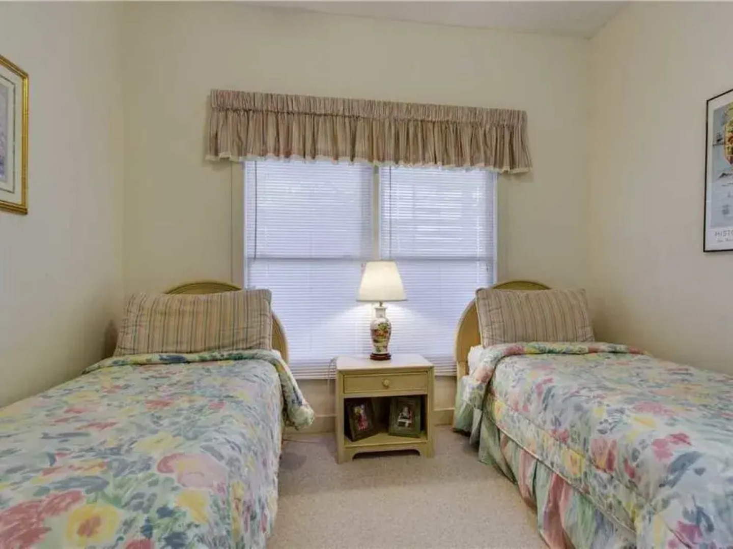 Grand Pavilion Seaside 83 by RedAwning