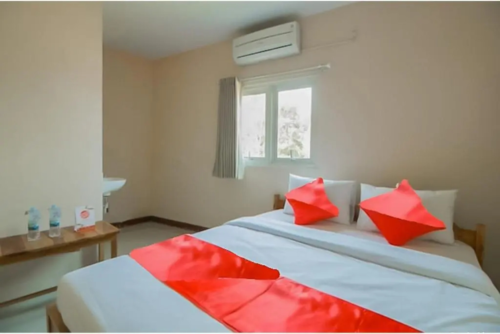 RedDoorz Syariah @ Pantai Pelabuhan Ratu