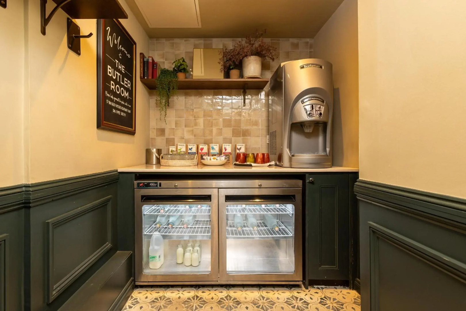 Salisbury Arms Hotel