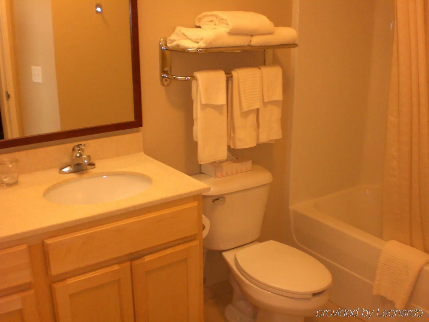 Candlewood Suites Milwaukee Brown Deer by IHG