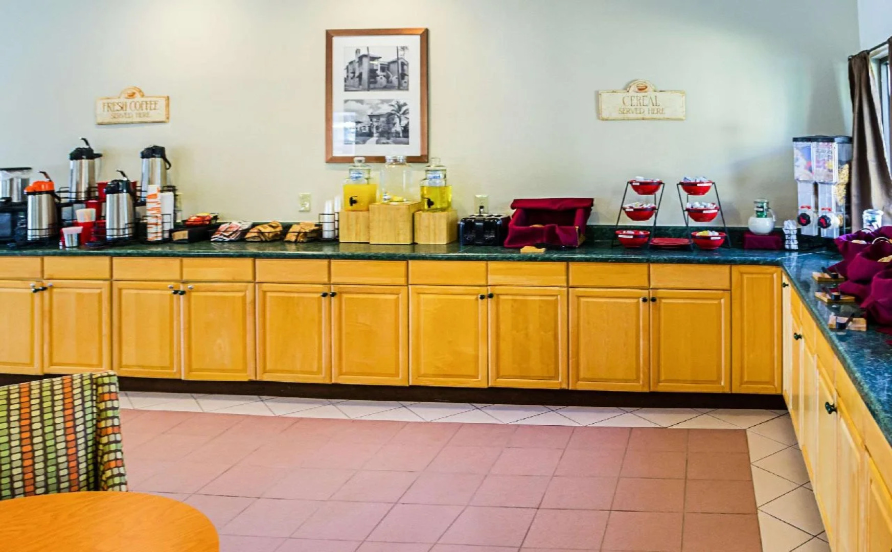 Econo Lodge Inn & Suites Hardeeville-I-95