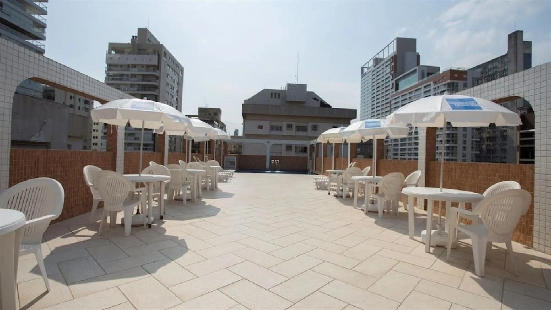 Atlantico Inn Apart Hotel