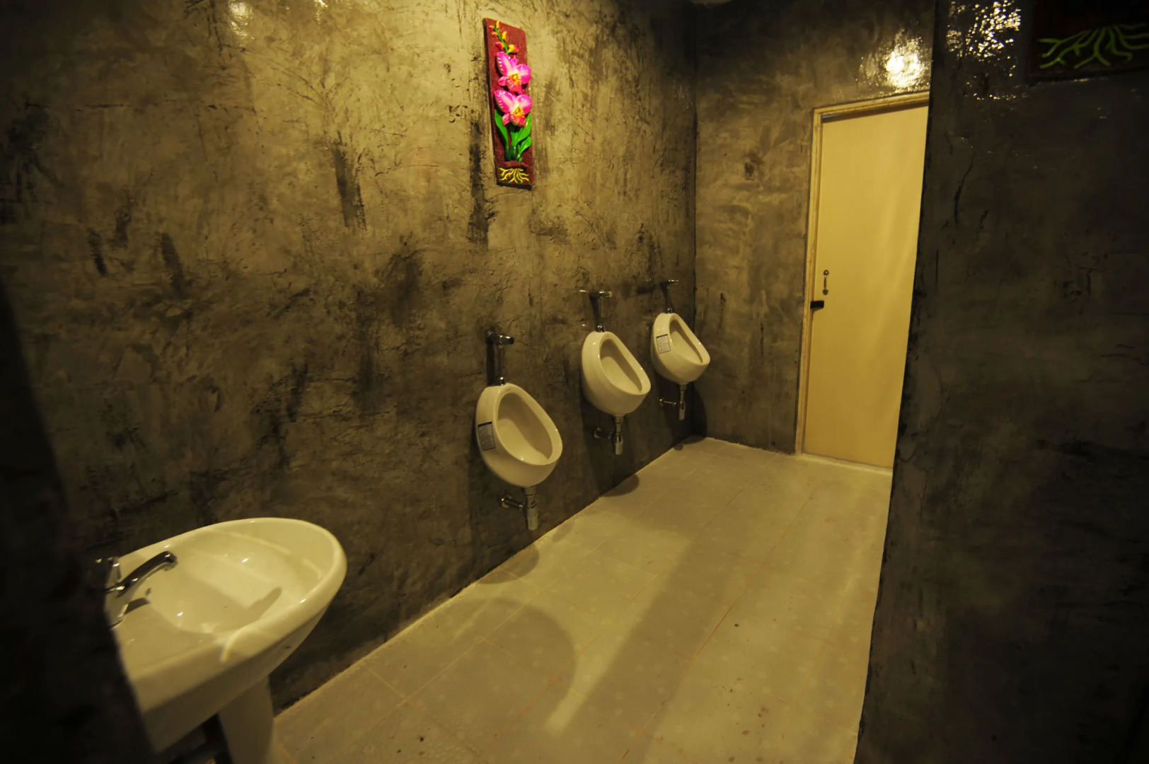 Twin Palms hostel Phi Phi