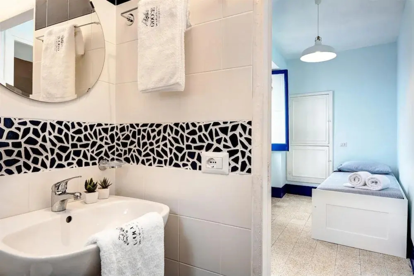 The Fisherman’s Suite –  Steps from the beach