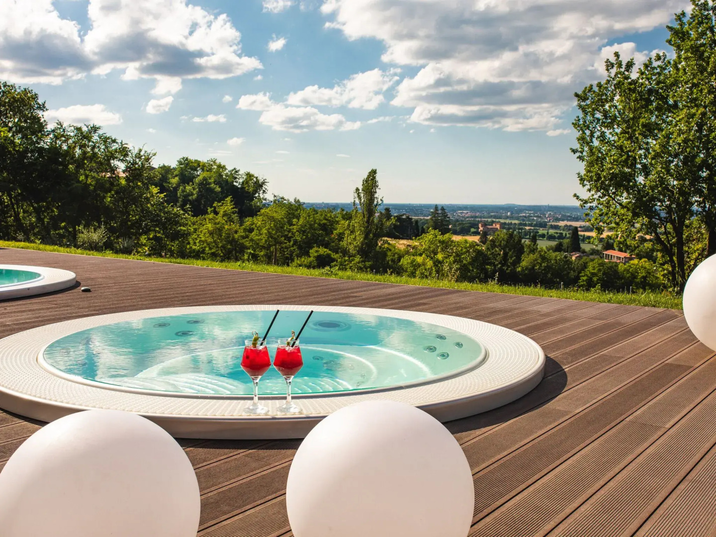 Amazing Holiday Home in Castel San Pietro Terme With Pool