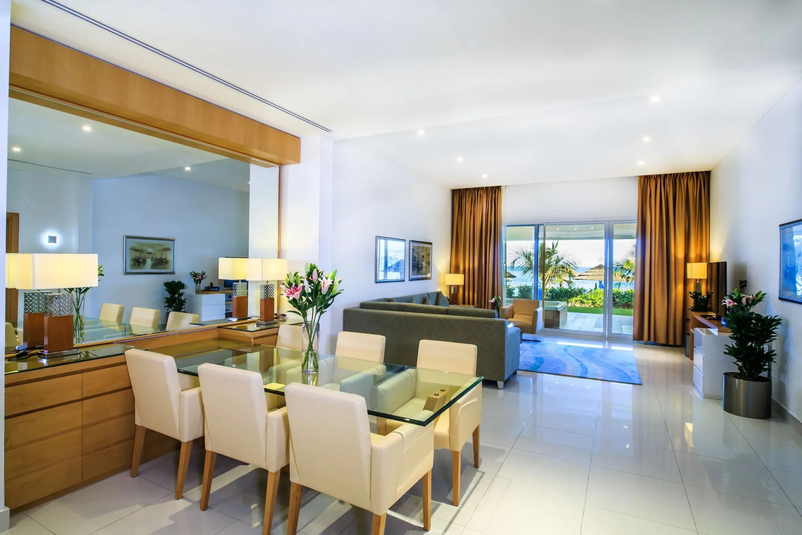 Курортный отель Oceanic Khorfakkan Resort And Spa