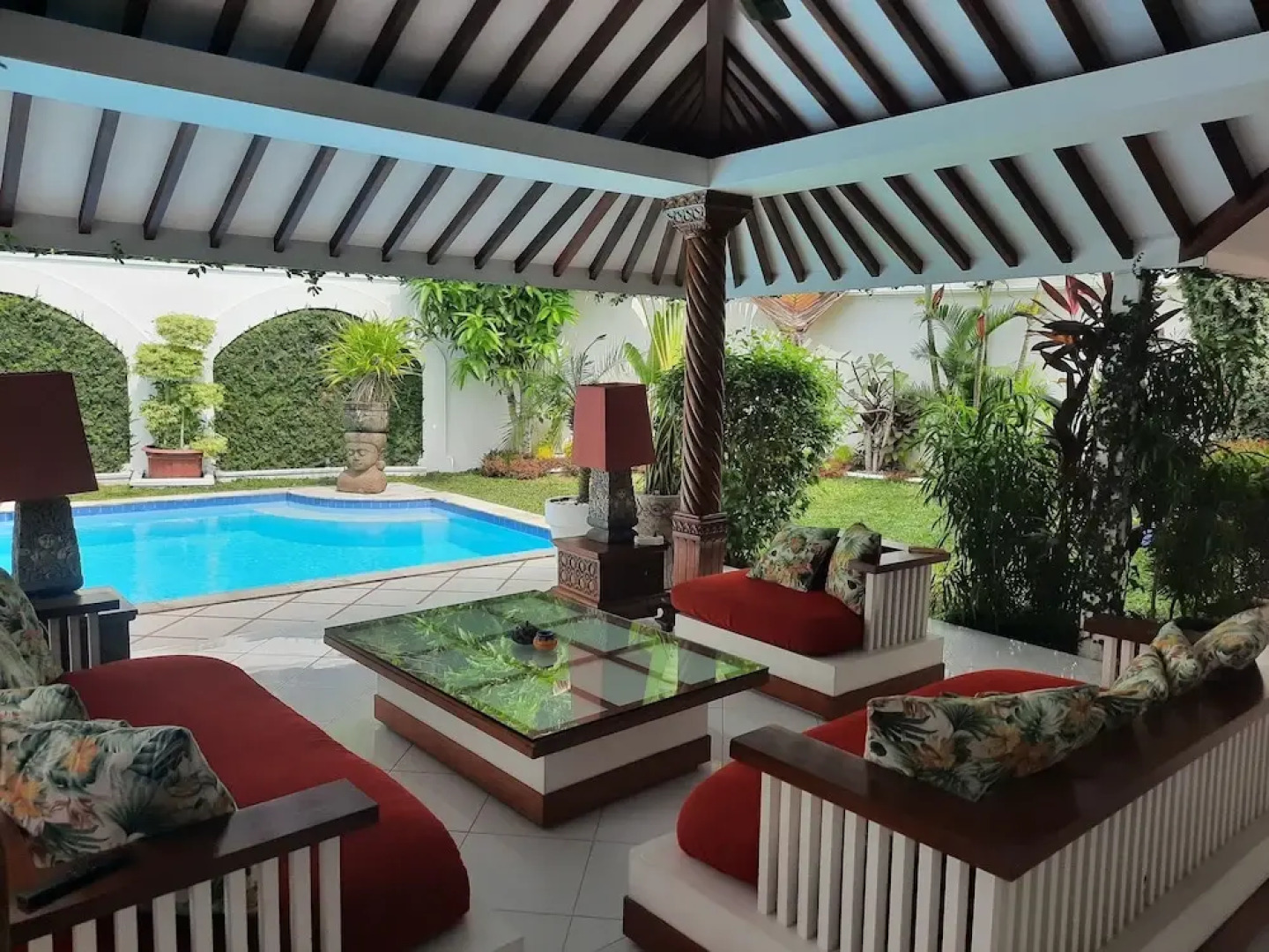 Yogyakarta Tropicana Villa