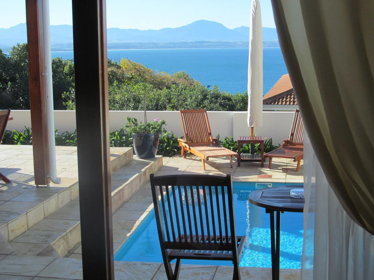 Aquamarine Guest House