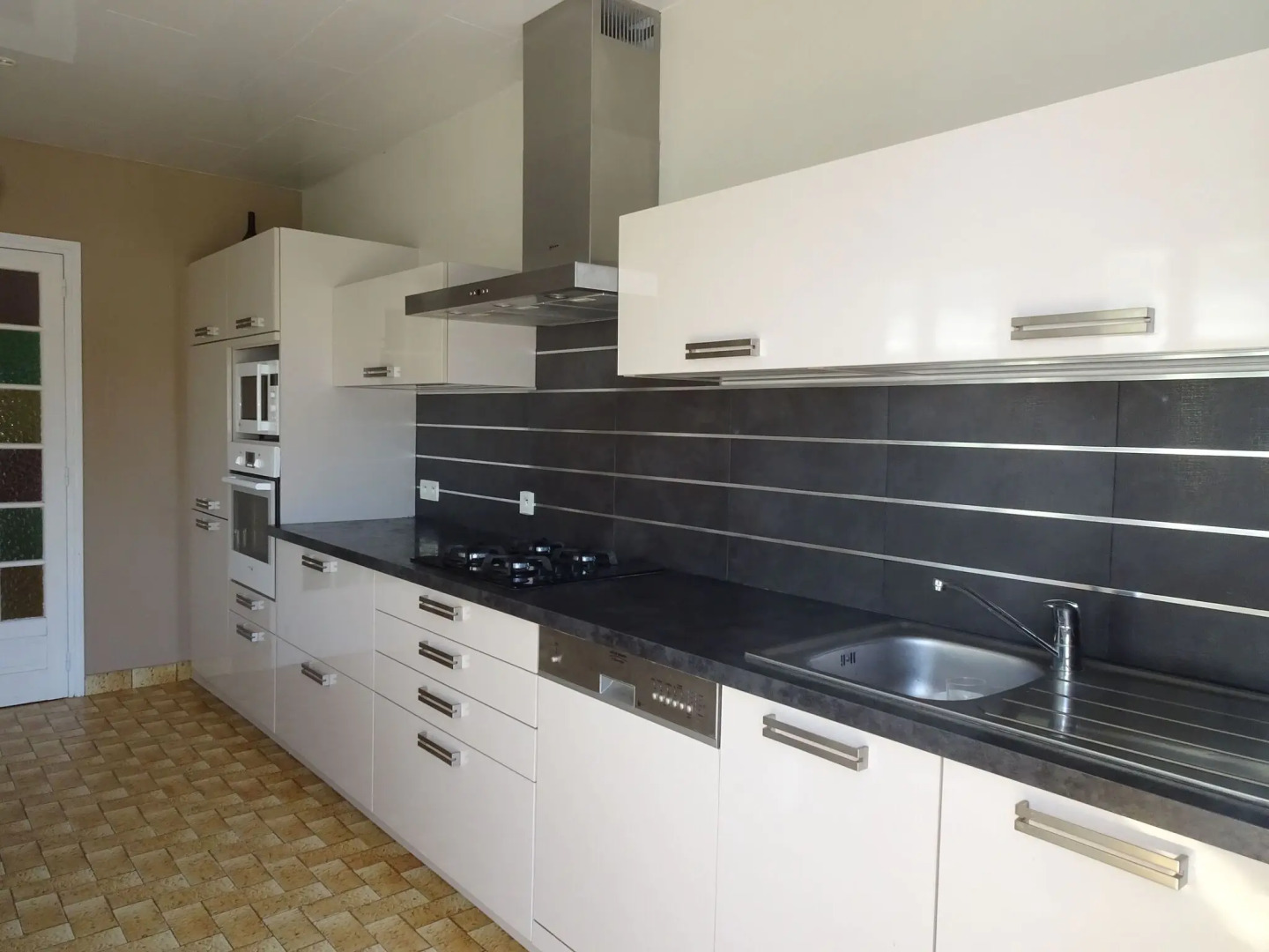 Classic Breton holiday home on the Pink Granite Coast