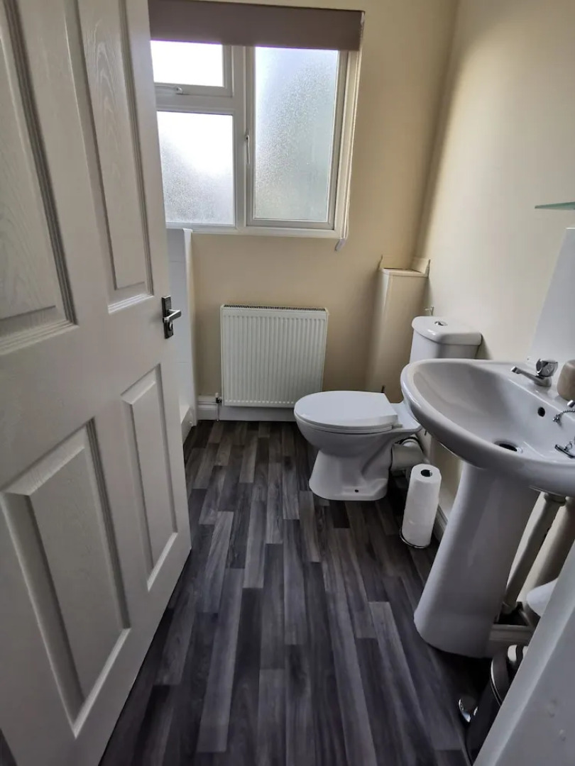 Purple Hart Homes - Station Cottage