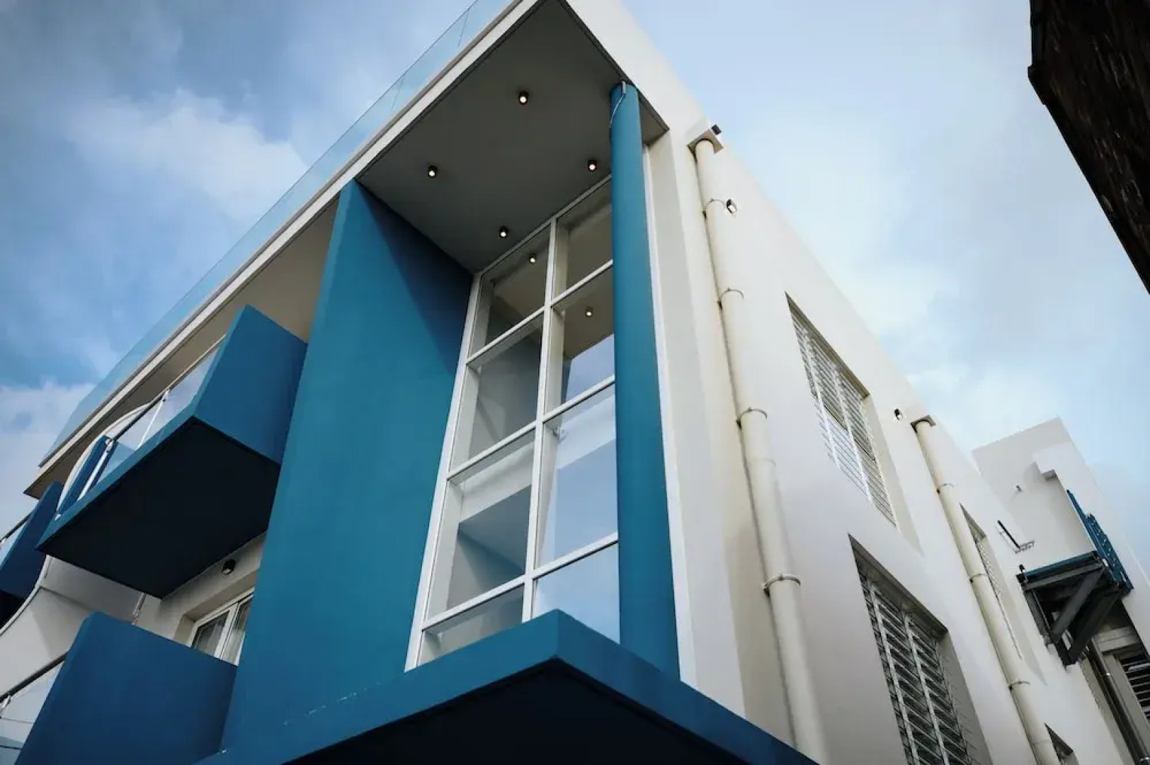 Sable Bleu Boutique Hotel