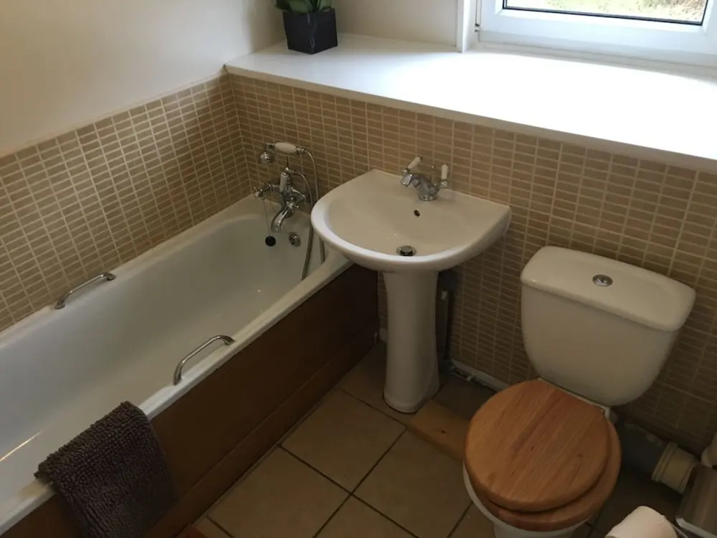 The Coach House BB and Apartment