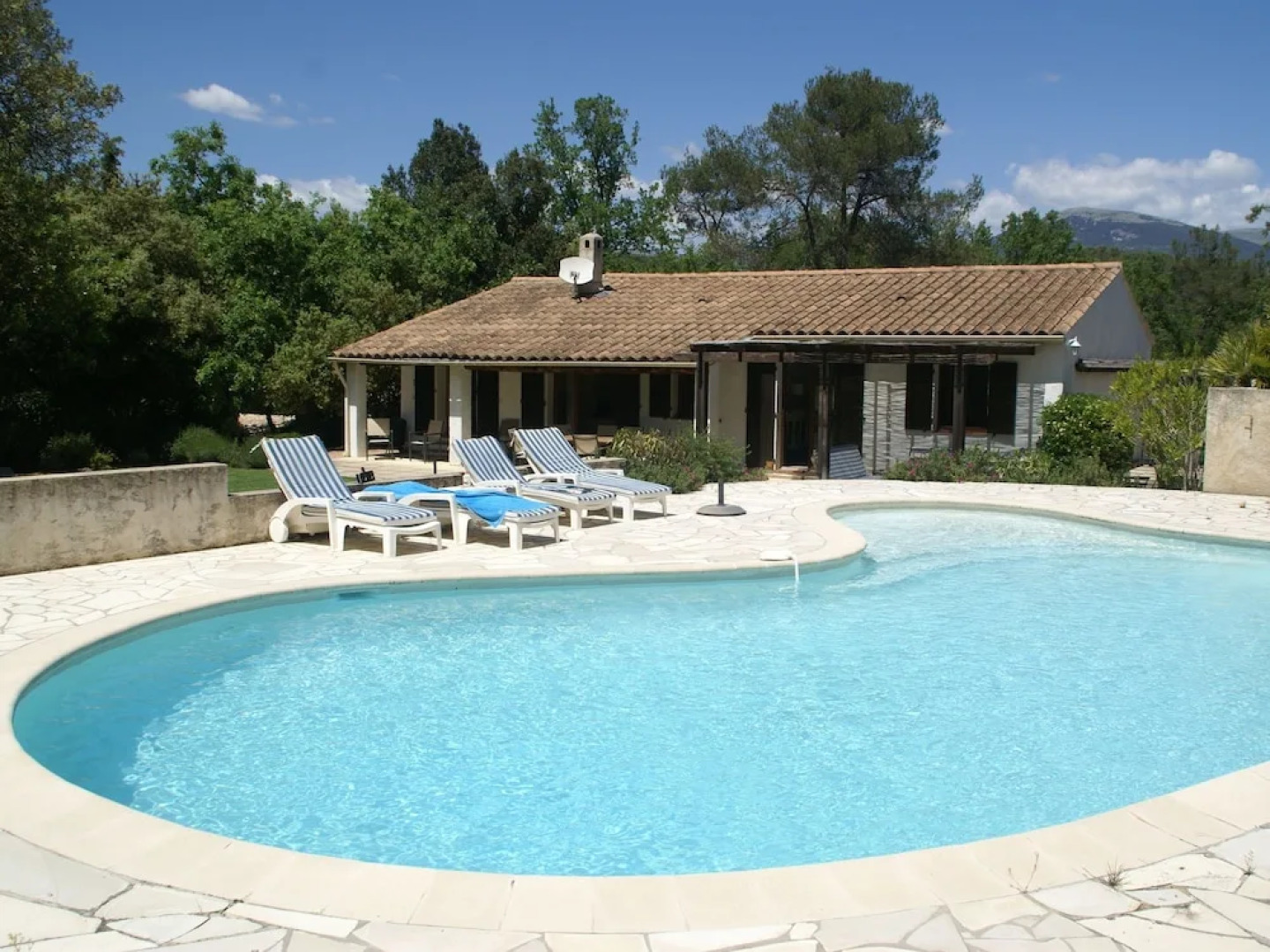 Serene Villa in Valbonne With Private Swimming Pool