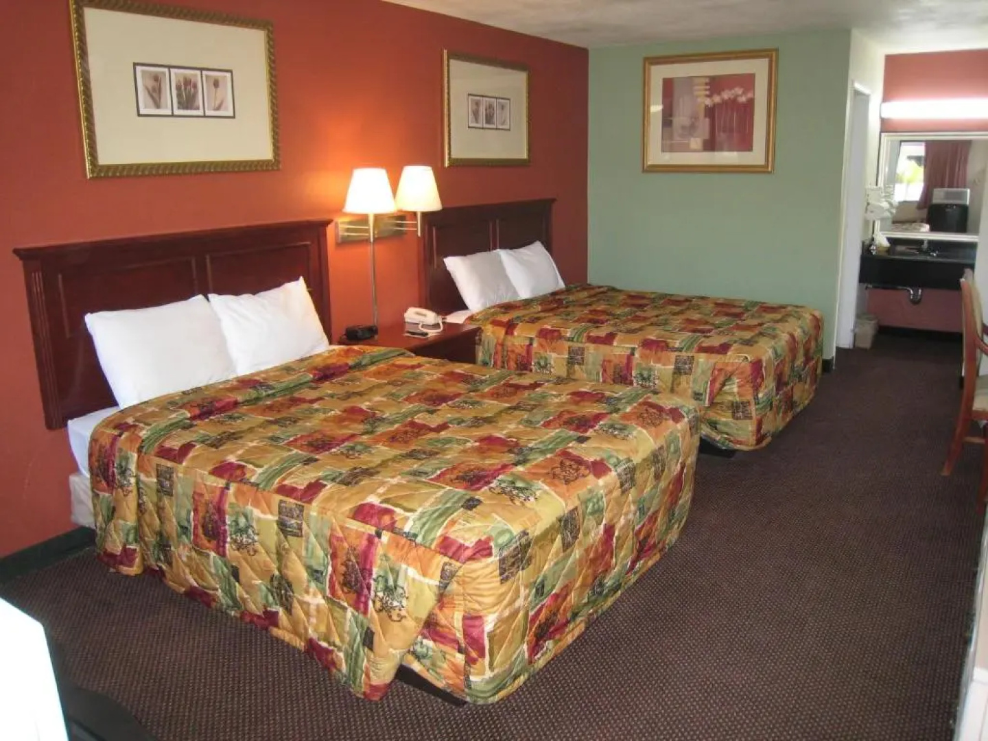 Motel 8