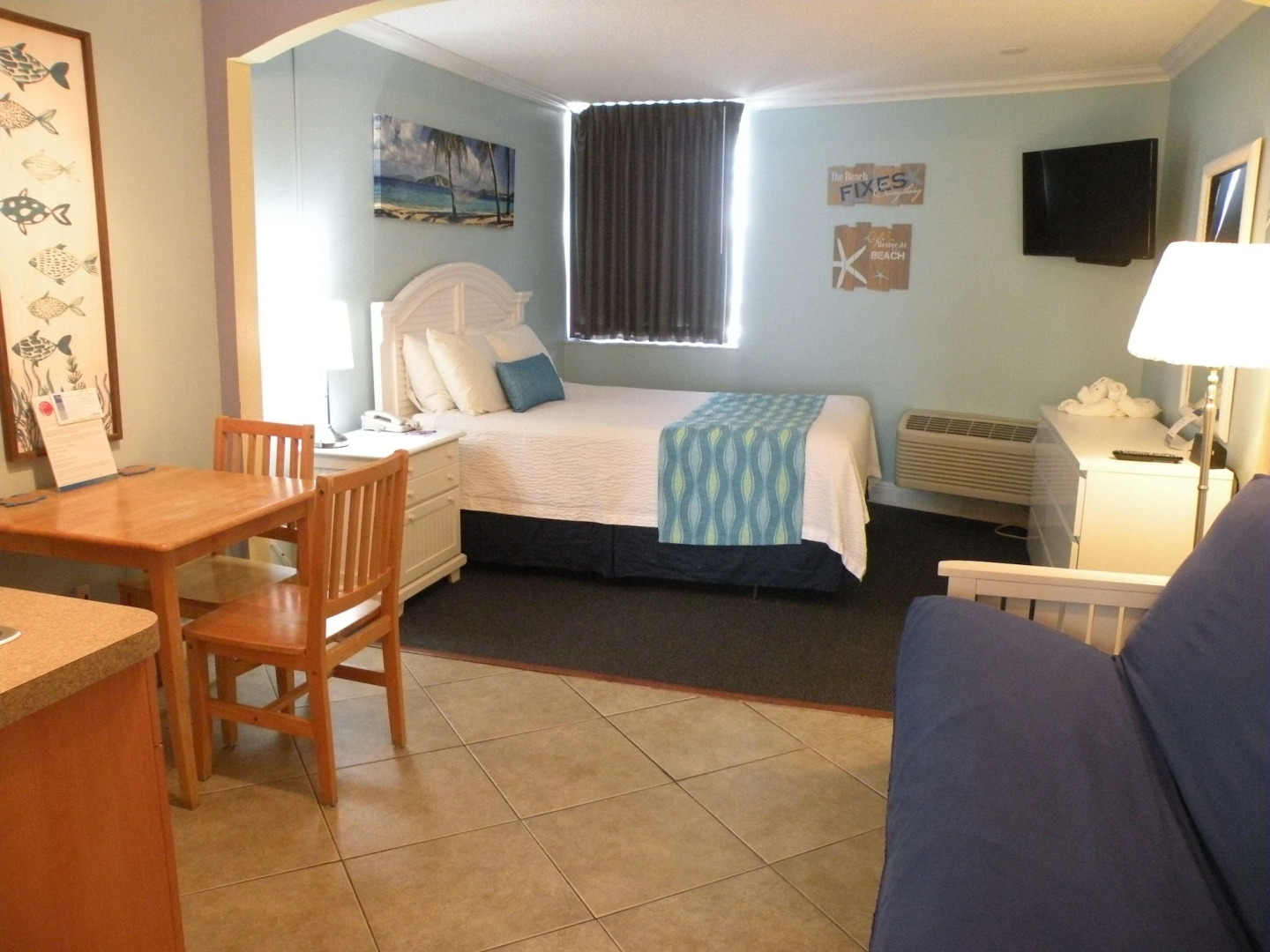 Pelican Pointe Clearwater Beach Hotel