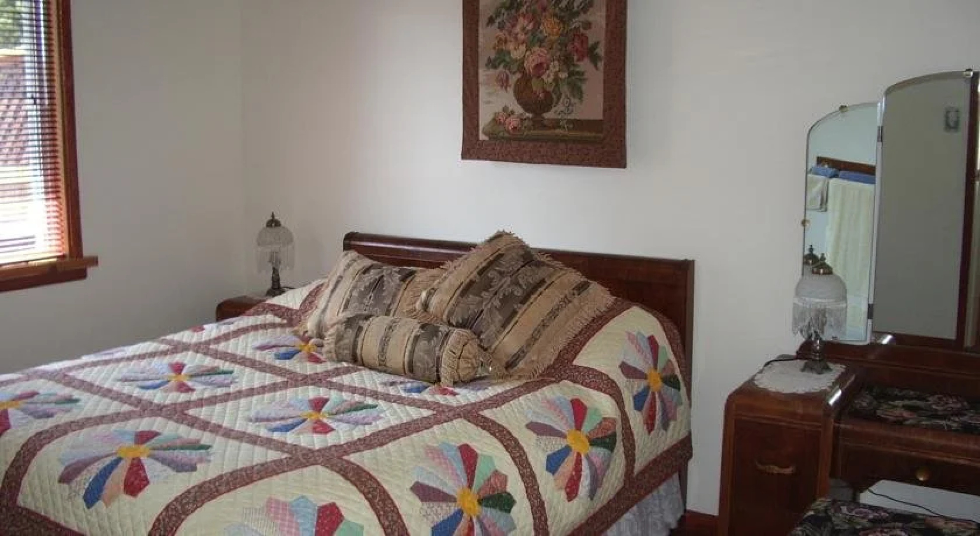 Pacific Rose Cottage