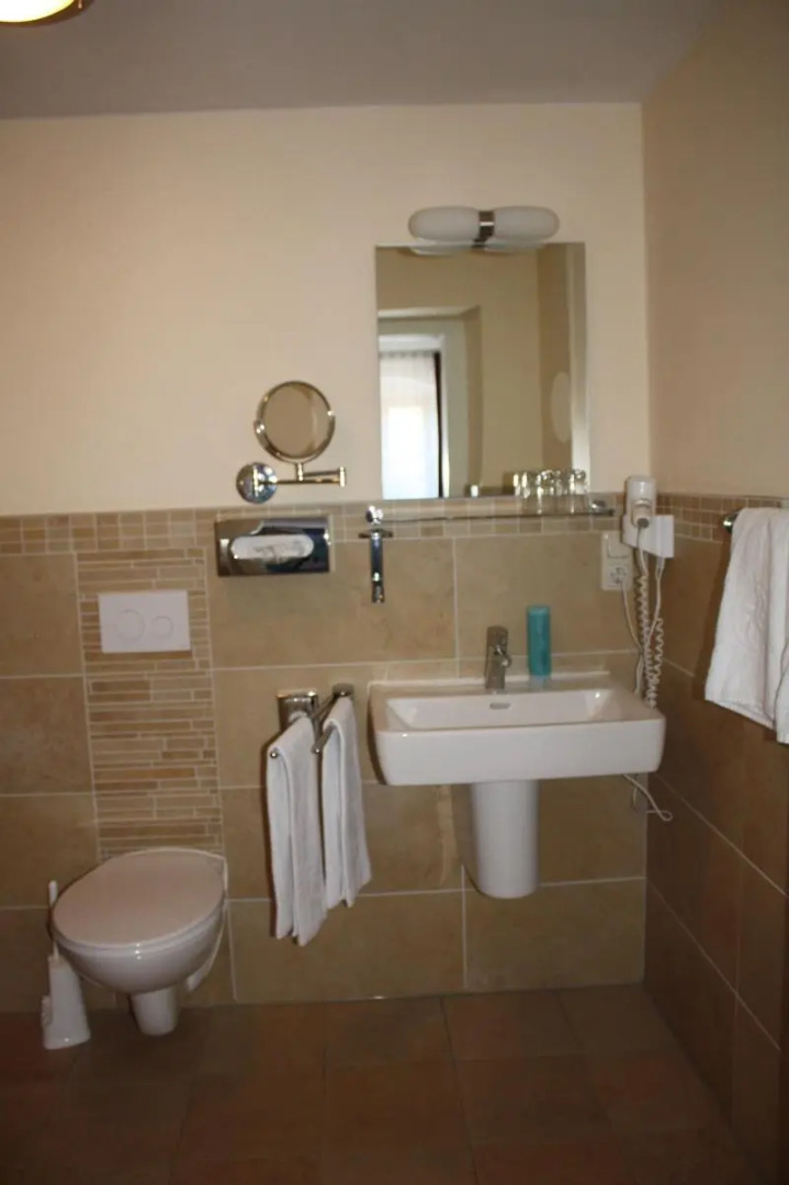 Restaurant-Cafe-Pension Himmel